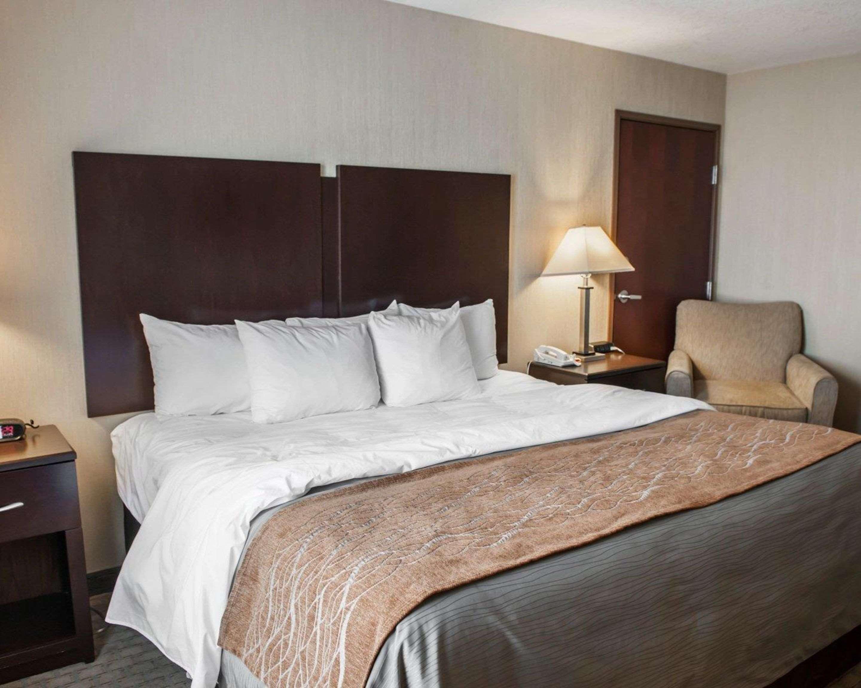 Comfort Inn & Suites Muncie Eksteriør billede